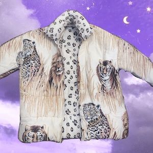 Meet your Posher, Inora